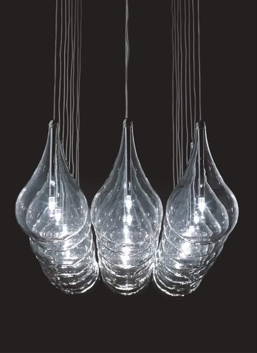Drop Design by Cristian Cubiñá Pantalla cristal borosilicato transparente Shade borosilicate transparent glass Estructura hierro Structure iron Lámparas incluidas Lamps