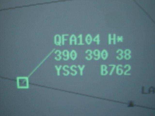 Principle of priority tracks system Radar Tracks ADS - B tracks ADS- C tracks (FANS1/A datalink) Flight Plan tracks If an aircraft is seen by a radar, the displayed track will be based on radar even