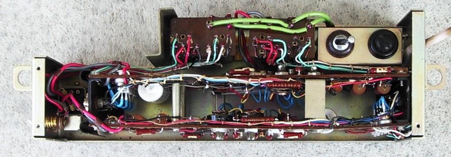 View from the top and bottom, note Zá1 on the left, new capacitors have been fitted Front view i.e. towards the radio, note Zá1on the left with pins 2+3 n/c In this view and the picture below the connectors to the radio can be seen.