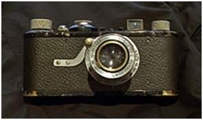 Brownie was a box camera and gain its popularity due to its feature of Snapshot. After the advent of the film, the camera industry once again got a boom and one invention lead to another.