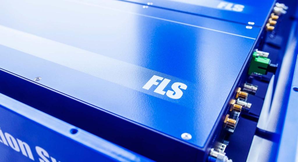 With an attosecond precision phase detector, actuators, and SYNCRO locking electronics, the FLS unit on the system reference side includes all necessary components to stabilize the length of the