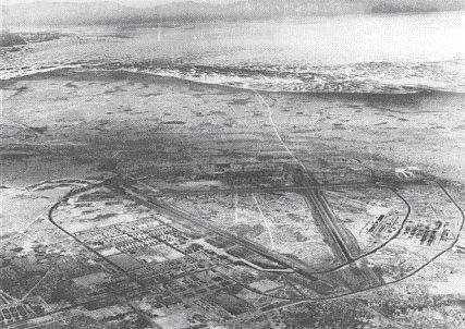 President Dwight D. Eisenhower at Holloman AFB with ETs in 1955 3 Aerial view of Holloman AFB in 1944. Dwight_D.