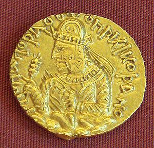 Chinese gold coin, 6th century BC Gold coin of Kushan empire
