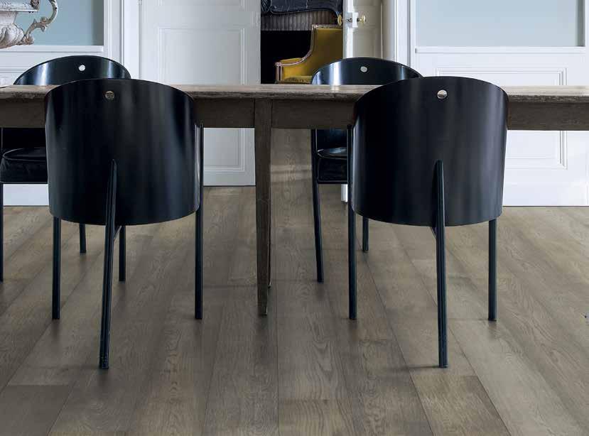 PREMIUM OAK STRONGEST JOINING SYSTEM SUPERIOR STABILITY Premium Oak comes with the best and strongest joining system in the world, Uniclic, profiled on all four sides of each and every board.