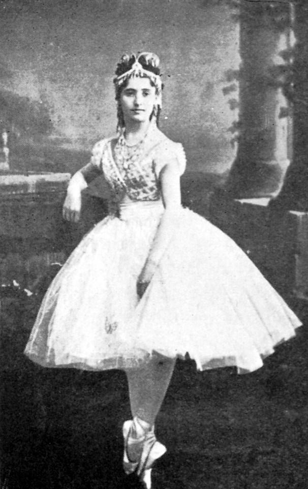 ... a little background information On May 25, 1870, Coppélia premiered in Paris at the Théâtre Imperial l Opéra.