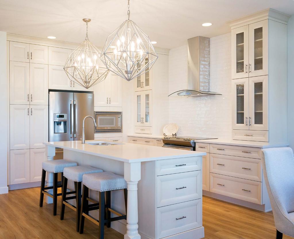 From contemporary to transitional to traditional, VISTA Cabinetry has your style covered. We make full access cabinets that turn your dream home into a reality.