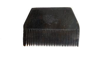 Horn comb What was used to make this comb? Horn combs with closely set teeth were good for helping to get rid of lice.