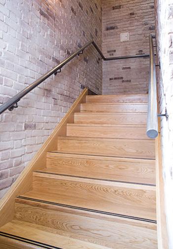 Whether you re looking for a traditional staircase to blend in with your existing surroundings, or a modern contemporary designed staircase to make a statement, we can cater for your every