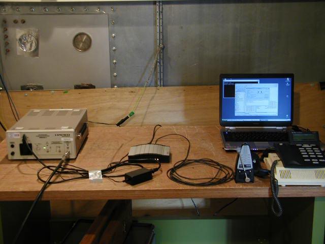 No. 05/5040-1-1 EMV-05/5040-1-1 March 22, 05 8 / 36 2 Emission 2.1 Conducted emission in accordance with EN 55022 class B disturbing voltage measurement 2.1.1 Test set-up The disturbing voltage of the EUT (equipment under test) was measured by a measuring receiver and an artificial mains network.