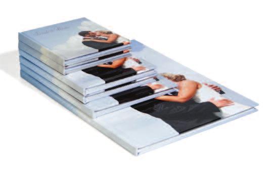 PHOTO BOOKS Style and flexibility in a high quality press printed book HANDCRAFTED IN THE UK Printed using our state of the art digital press to high quality 170gsm silk paper, optional 240gsm