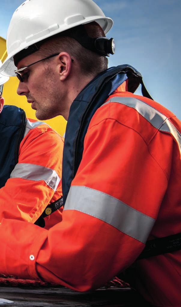 5 BOSKALIS HAS THE RESOURCES TO BUILD A GLOBAL TEAM AROUND THE CHALLENGES YOU FACE With our commitment to safety, professionalism, entrepreneurship and drive, our 11,700 experts are focused on