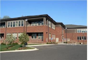 Prepared y Excelsior Office Center 105 350 Hwy 7 Excelsior, MN 55331 22,000 SF 2006 16,115 SF $12.00 - $14.