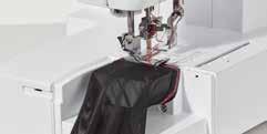 Free arm Easily manoeuvre fabrics to create curvedshaped