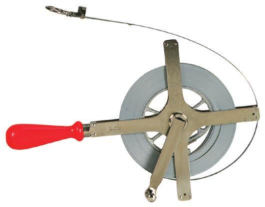 of ring Derrick Tapes Extra large winding drum provides rapid line recovery Special hook ring with ribbed face at zero Leather thong is provided to use through eye at rear Type 0217222 C2276D 100'