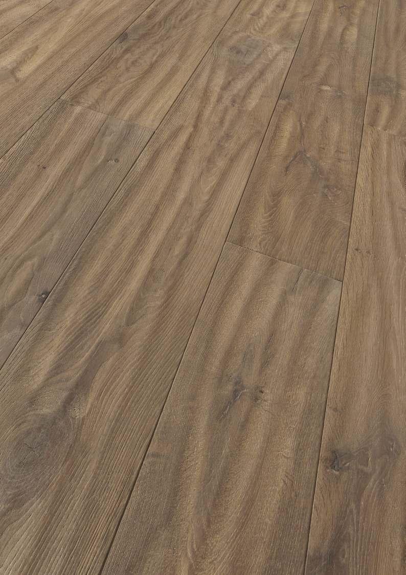 Parador Engineered wood flooring Surfaces More than a surface Textures Brushed, sawn and hand-finished surface textures underline the authentic character