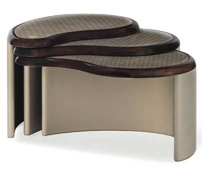 a set of two round coffee tables that can be bought separately and a round dining table. The coffee tables feature three legs and a base structure in metal.