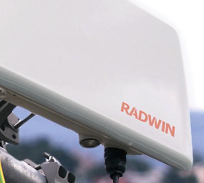 Secured service level agreement (SLA) for bandwidth demanding applications RADWIN s Dynamic Bandwidth Allocation (DBA) optimally maximizes