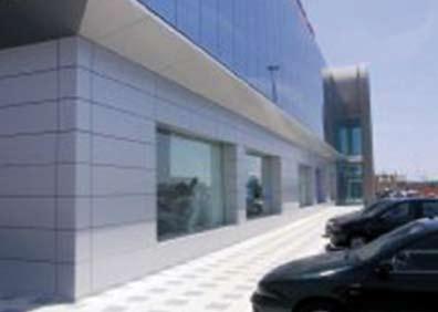 Aluminium composite panels are not only used in trade fair construction but are also often used for building facades.