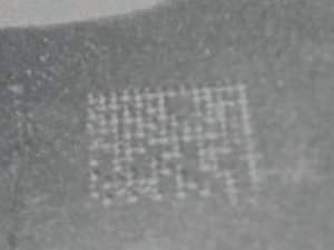 Surface Imperfections Showing at Certain Angles Degrades or Hides the 2D Code from the Reader Solution: 2D codes marked on a surface where machining marks