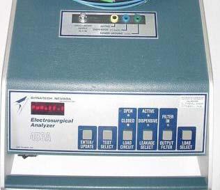 ) Model 403A was a very small-sized ESU tester with limited functionality. This was a passive technology device with an RF thermocouple type analog ammeter and a single fixed 500 Ω internal load.