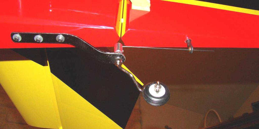 Landing gear User blue loctite to lock all of the set screws on the tailwheel assembly and re-tighten them.