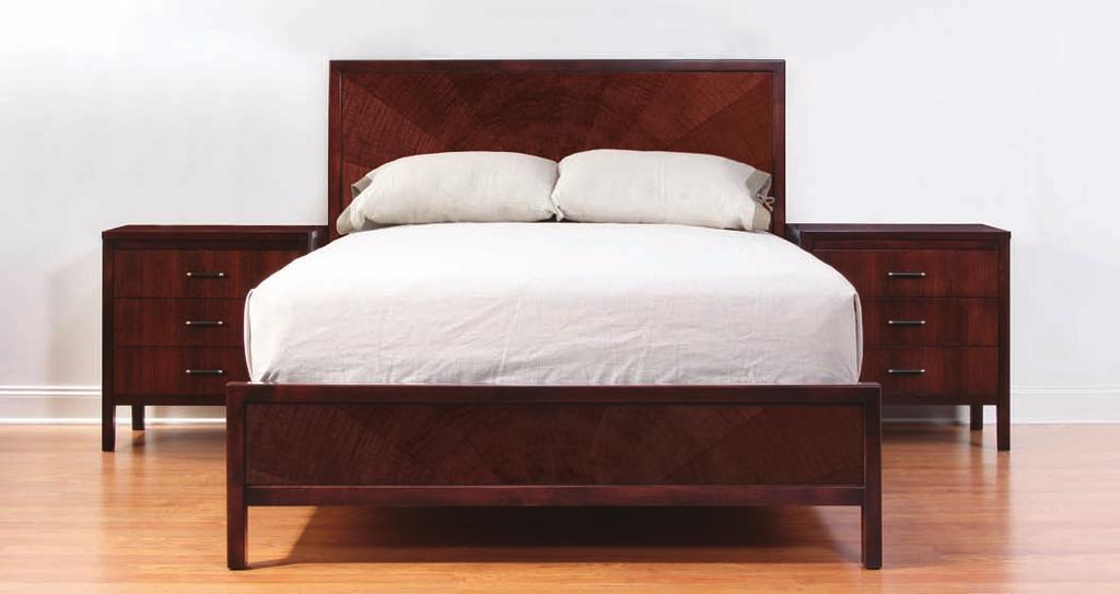 Park Lane Bedroom Collection NS-96510-Q-444 Park Lane VeneereD Queen H54 W64 L86¼ FOOTBOARD HEIGHT 18 American