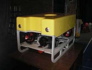 Unmanned Vehicles at LSTS (2) ROV-KOS Built completely in FEUP IMU, LBL