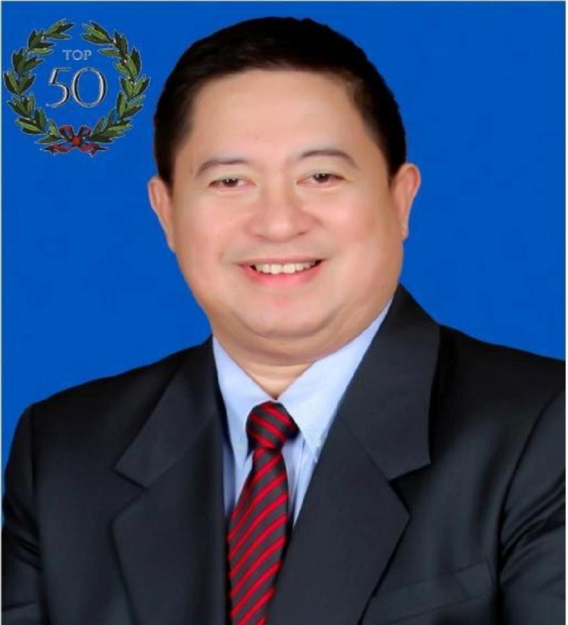 INTELLECTUAL PROPERTY OFFICE of the PHILIPPINES (IPOPHL) ORGANIZATIONAL STRUCTURE Director General Director General Ricardo Blancaflor Deputy Director General Deputy Director General named as one of