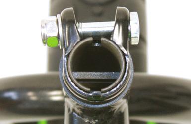 bar is mounted inside the steering tube.