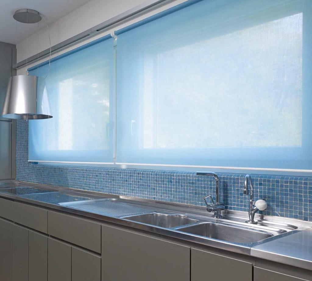 Manually Operated Roller Blind Systems Chain operated systems Value and functionality The Silent Gliss 4907 is designed