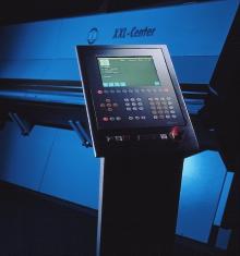 Forming Long Parts. The MULTIBEND 9002 CNC The CNC is the center of the intelligence of the XXL-Center. It drives all of the actions with unheard of speed and accuracy.