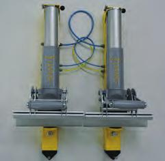 EQUIPMENT AND SQUEEGEES TOP 12 The Saati Top 12 Clamp system will provide optimum pneumatic screen tensioning to the Screens for screenprinting on glass.