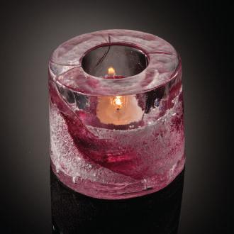 the darkness, making these tea light holders the perfect commemoration