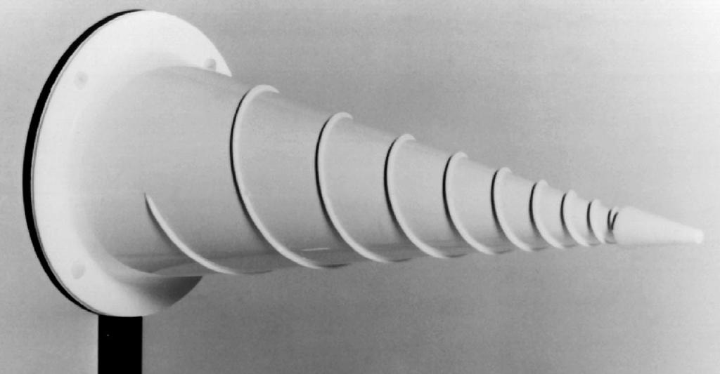 Agilent 11966G Conical Log Spiral Antenna This antenna is similar to the 11966F, but it is designed to operate in the 1 to 10 GHz region.