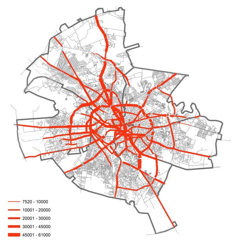 Bazele de date şi modelele digitale ale reţelei stradale elaborate au constituit bază pentru modelarea fluxurilor de trafic la nivel macroscopic (fig. 3).