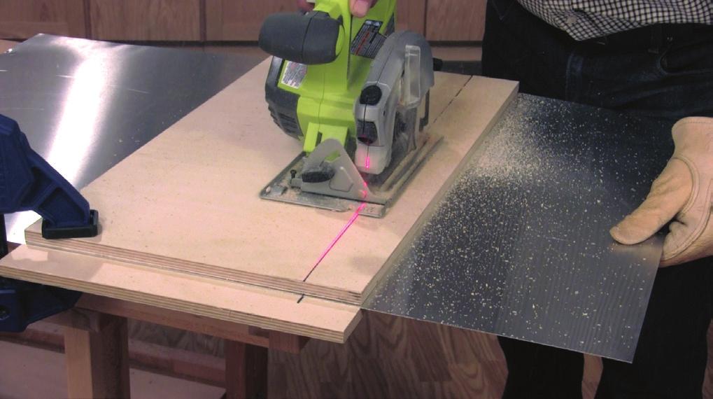 . Cut the sheet aluminum using a circular saw. The safest and easiest way to make these cuts is to sandwich the aluminum sheets between two pieces of plywood.