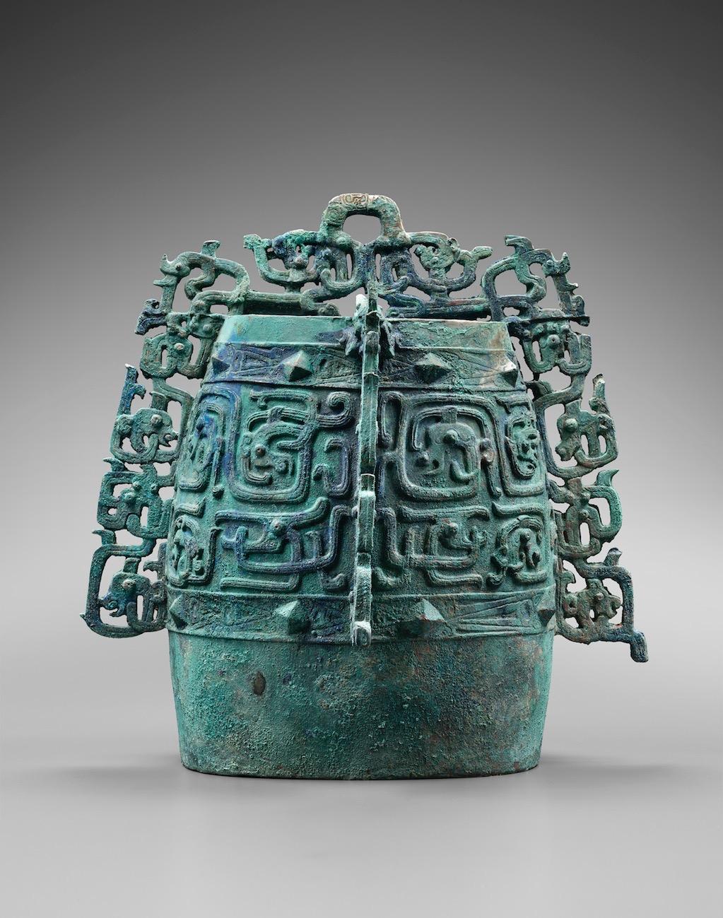 BRONZE BELL, BO SPRING AND AUTUMN PERIOD (770-476 BC) - EARLY 7TH