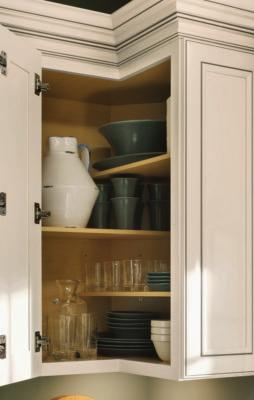all. E. BASE POTS AND PANS PULLOUT Easily and beautifully organize pots, pans and lids. F.
