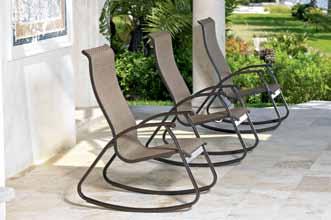 Savona Elite Sling In 2010 we revamped a classic to create the Savona Elite Collection. The powder coated aluminum frames have a combination of cast arms and tubular legs.