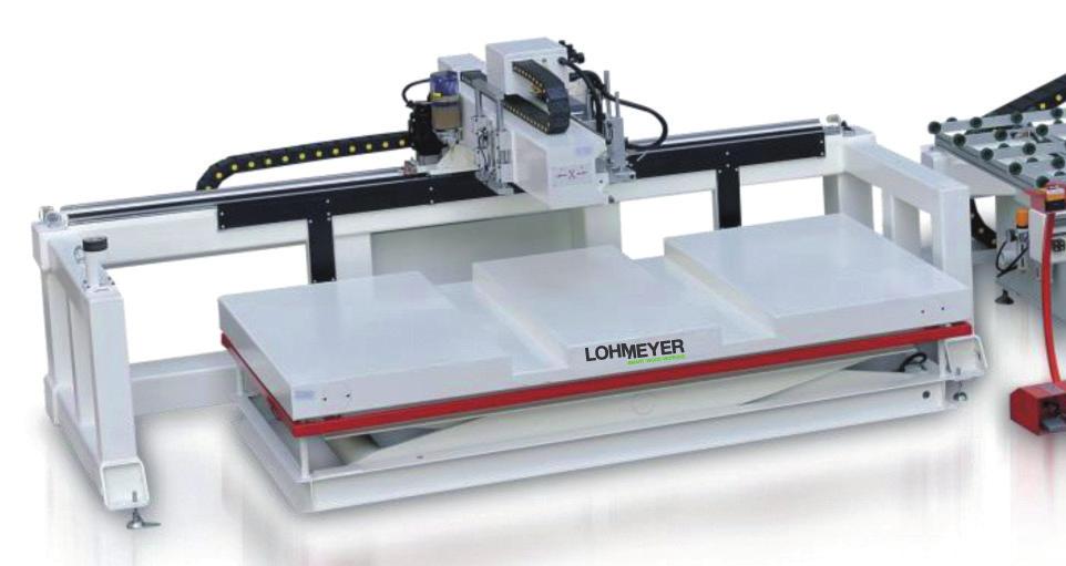 load Auto load with labeling CNC machining center Auto unload