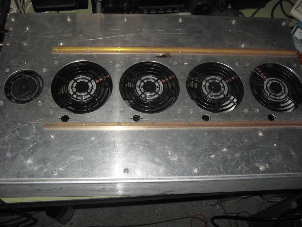 Cooling of the complete amp Suitable cooling of the amp is a Muffin fan 100x100mm pr module. I have use the old service box for cooling my amps. But build your own design.