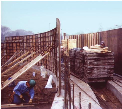 Radius Wall Forming Curved Walls The Steel-Ply forming system can be used more efficiently than conventional job-built forms for curved walls or tank structures.