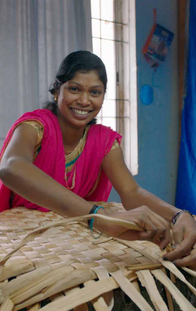 PR KIT LEARN HANDCRAFT FROM FEMALE INDIAN ARTISANS Together with female Indian artisans IKEA has developed a series of unique tutorials where everyone can learn handicrafts themselves.