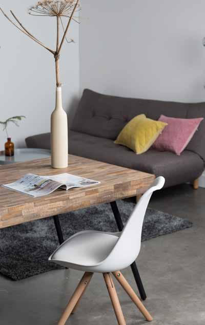 SURI TABLE Recycled teak tabletop Natural lacquered
