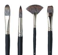 The greater versatility of the round brush makes it ideal for oils, impasto and acrylic work but it can be used for all water based media. Available in Rounds, Filberts and Brights.