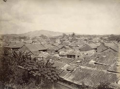 cm. 480,00 50 CHINA. Rooftop view over a town. ca. 1880.