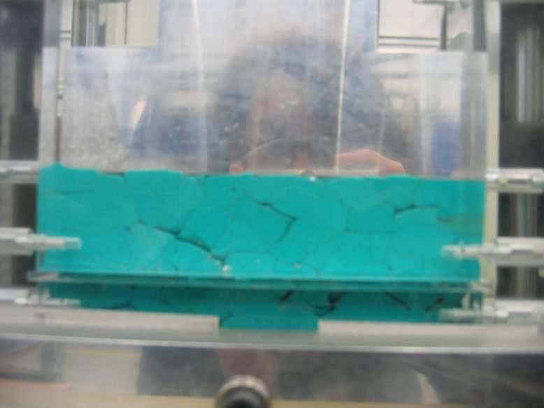tests do not correspond to the same place in the mould but depends on the particle position inside the mould, as it is also visible in the last picture of the test sequence where voids in-between the