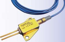 Pump/signal combiner Pump diode Pump/signal combiner Output coupler Amplitude-modulated, single-frequency, ~1064 nm diode