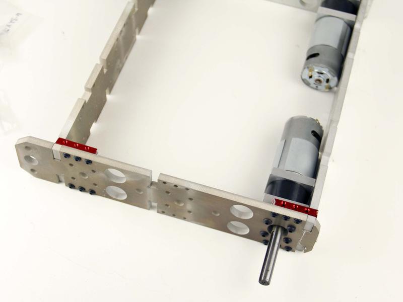 Take special note of the orientation by counting the number of threaded holes on the nut strip block Thread in the 3