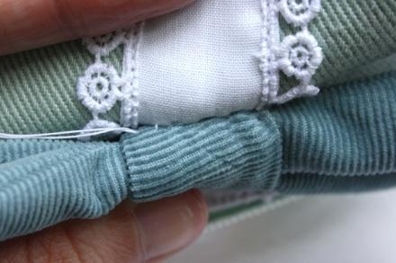 When you pull the thread tight, you should not be able to see your stitches, and there might be a slight ladder look where the stitches are.